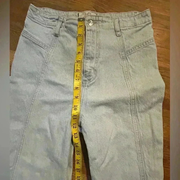 We the Free by Free People Super Flare High Waisted Light Wash Jeans, Size 29 - Picture 6 of 9